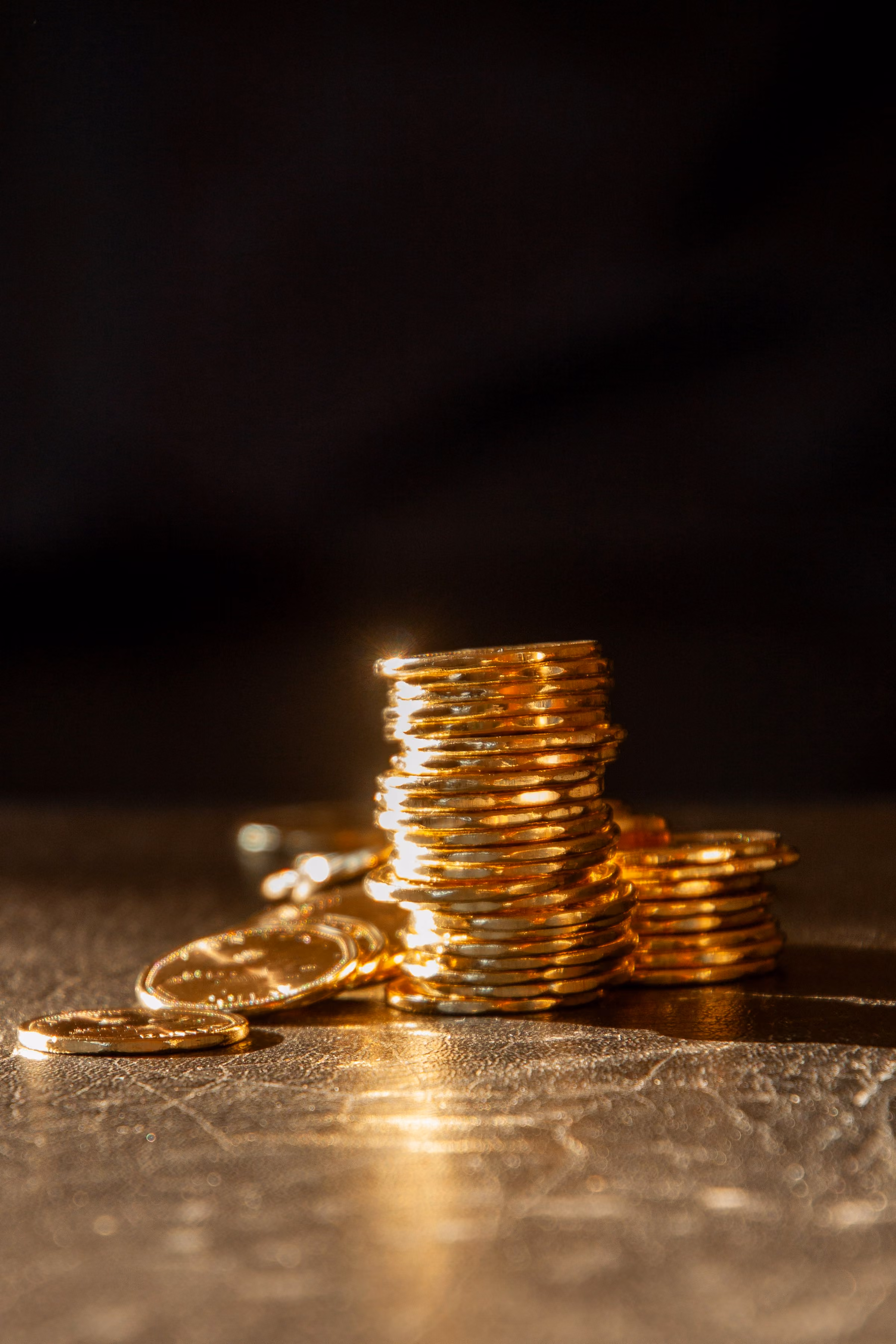 A short stack of gold coins