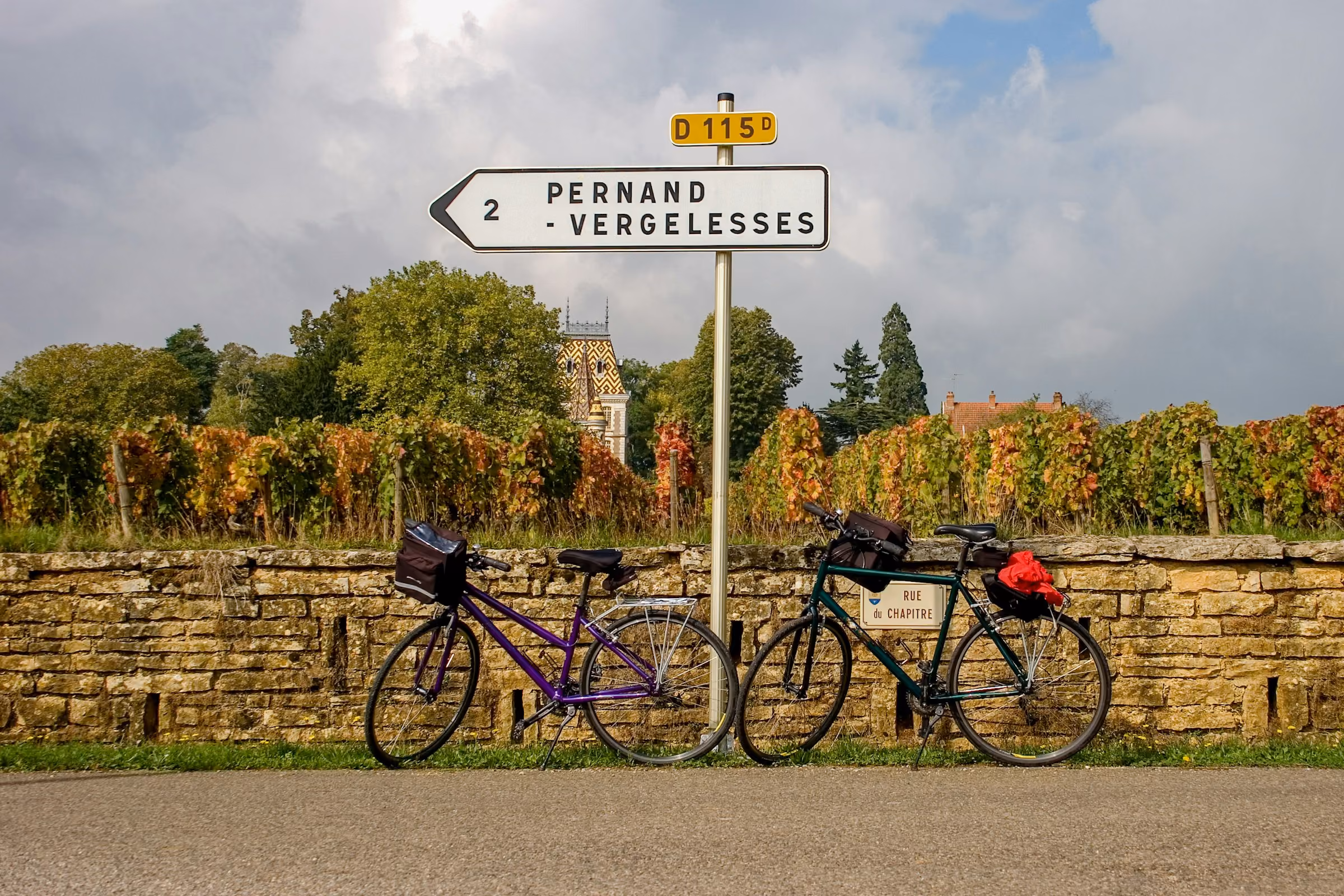 Bicycles by a vineyard wall at Pernand-Vergelesses