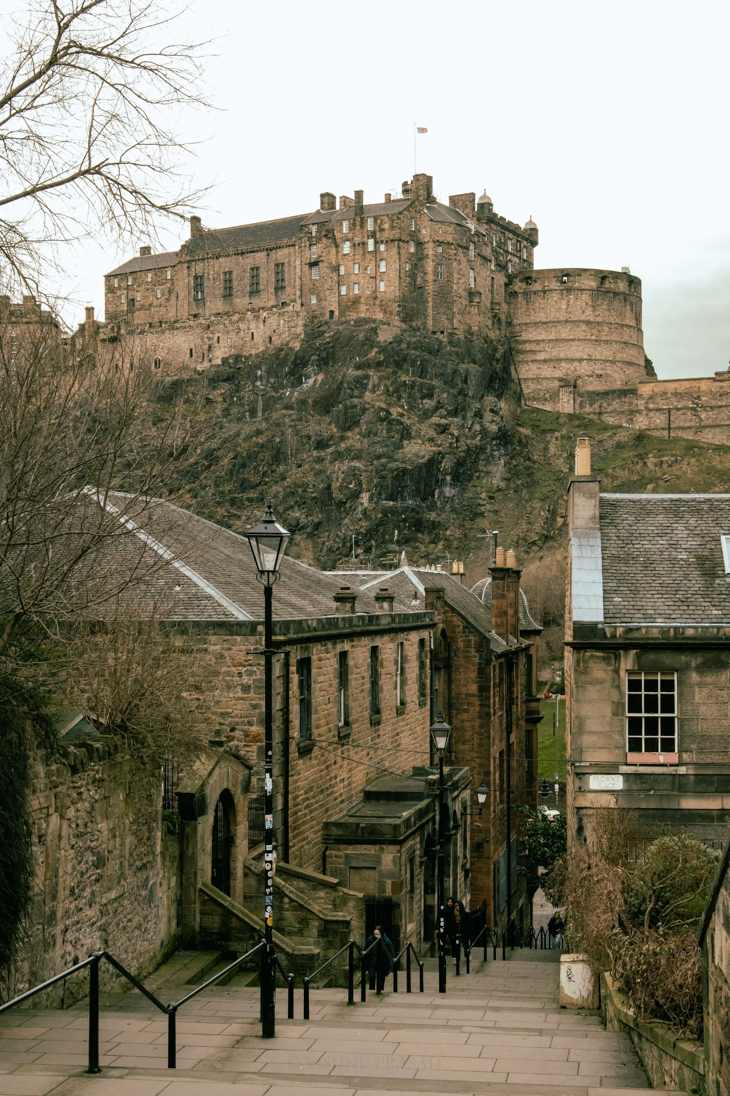 Edinburgh Castle above the steps of the Old Town
